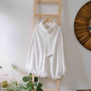 Caren Sport Faux Fur Collar White/Cream Poncho Parka